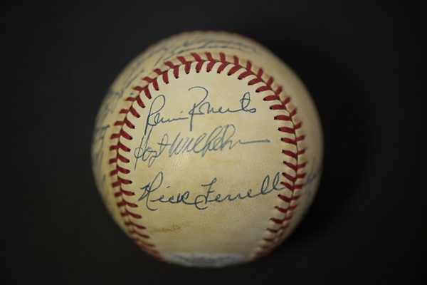 Hall of Famers OAL Baseball Signed By 13 Players w. Lefty Gomez, Mize, More! - JSA