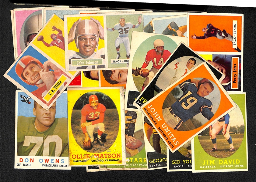 Lot Of 26 1957-1959 Topps Football Cards w. Tittle