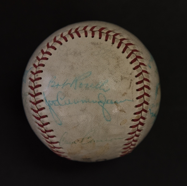 1963 Chicago White Sox Team Signed Baseball w. Nellie Fox - 25 Signatures