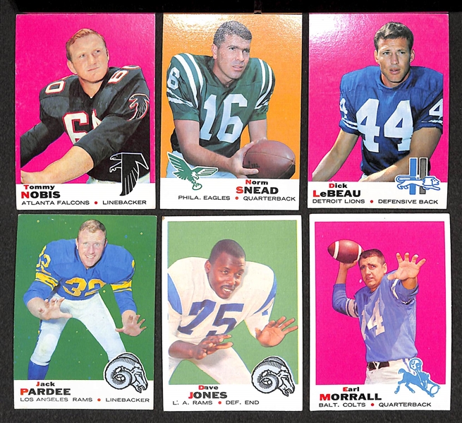 270 Assorted 1969 Topps Football Cards w. Minor Stars