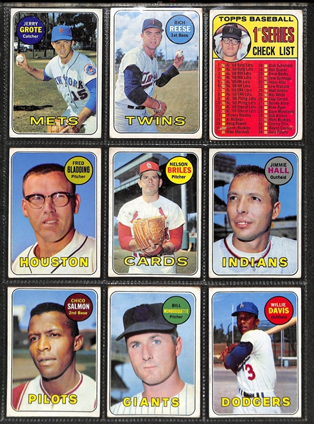 Lot of 494 Different 1969 Topps Baseball Cards w. Ryan (Partial Set)