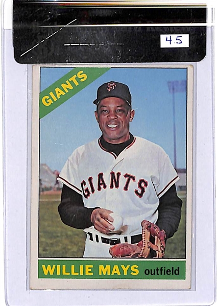 Lot of (5) 1950s & 1960s Willie Mays Cards - All Beckett Raw Graded