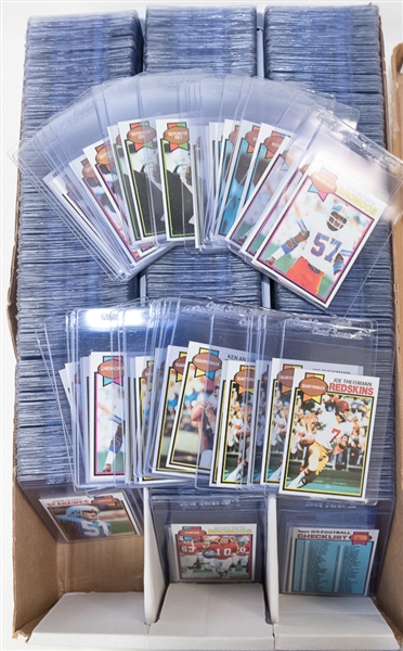 Assorted 800+ Pack Fresh 1979 Topps Football Cards w. Joe Theismann x7