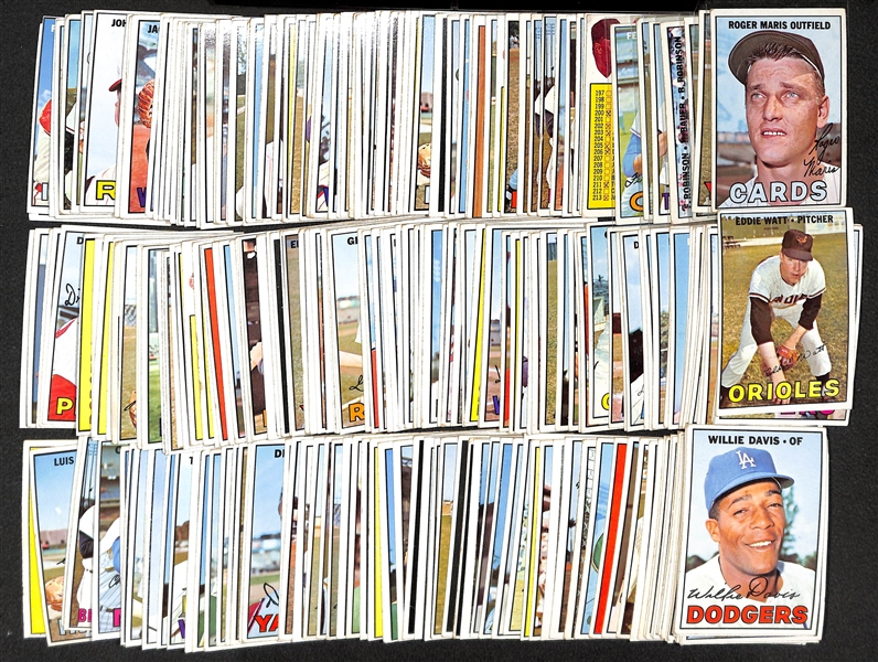 Lot of 250 Assorted 1967 Topps Baseball Cards w. Roger Maris
