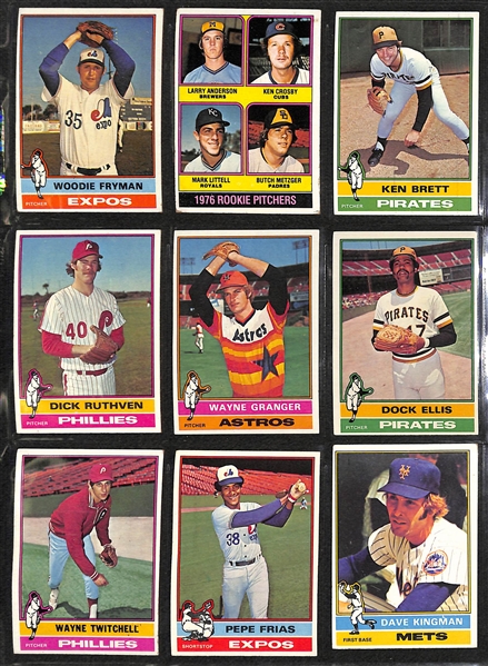 Lot of 450+ Assorted 1976 Topps Baseball Cards w. Dennis Eckersley