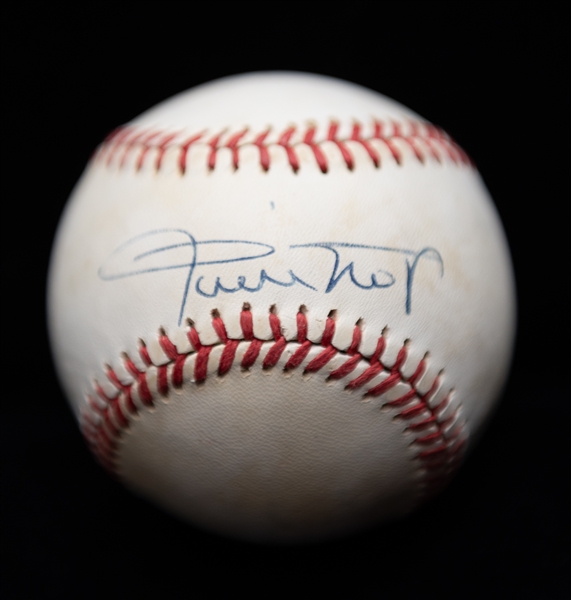 Willie Mays Signed Official NL Baseball (JSA Sticker)