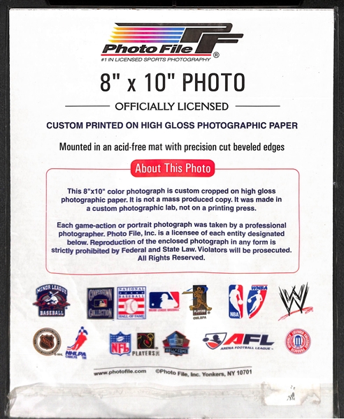 Vince Carter Signed & Matted 11x14 Photo - MM COA