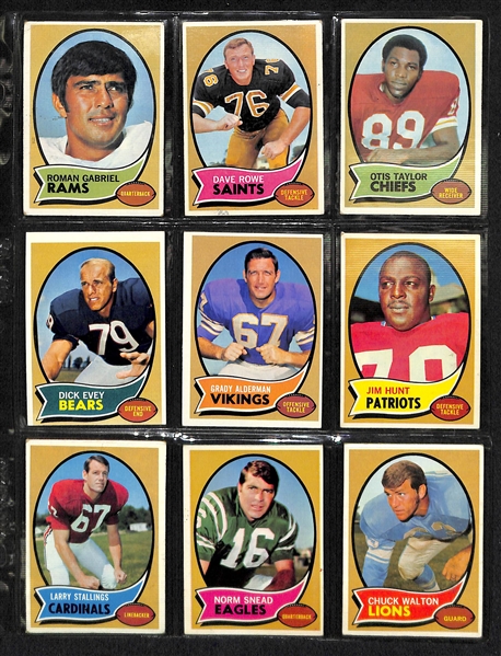 Lot Of 200+ Different Football Card From 1970-1972