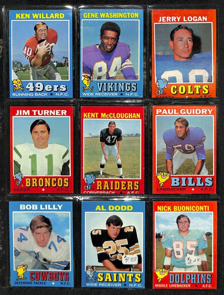 Lot Of 200+ Different Football Card From 1970-1972