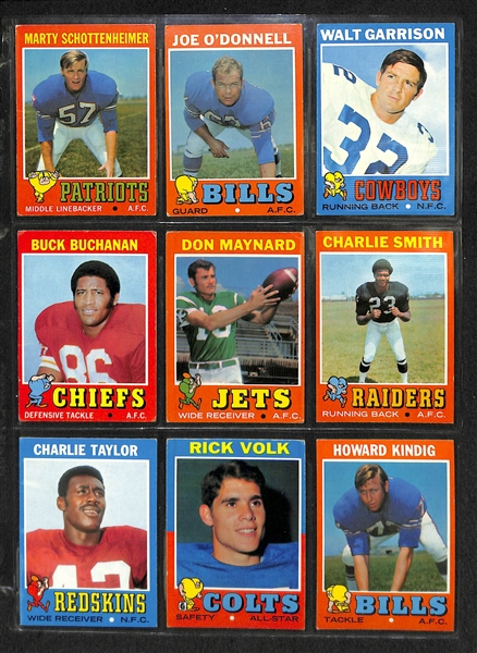 Lot Of 275 Different Football Cards From 1970-1972