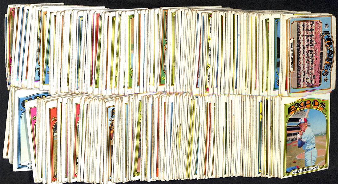 Lot Of 350+ Assorted 1972 Topps Baseball Cards