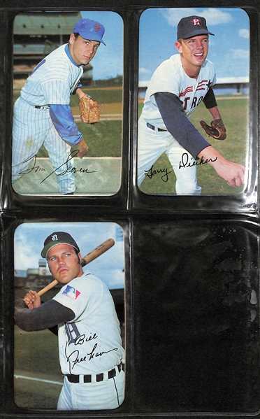 Lot of 1970 Topps Super Cards and 1970 Topps Booklet Set