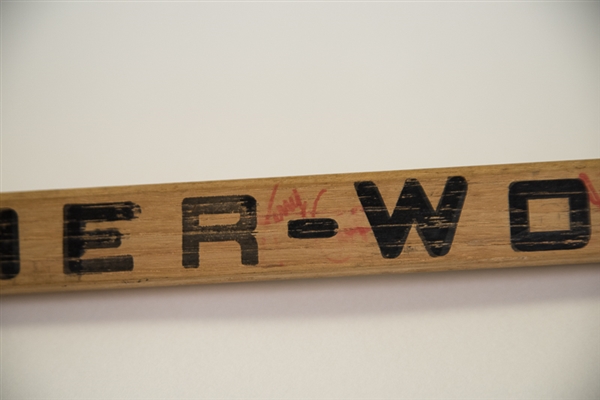 1973-74 Stanley Cup Championship Philadelphia Flyers Team Signed Hockey Stick Signed By 13+ Including RARE Barry Ashbee - JSA