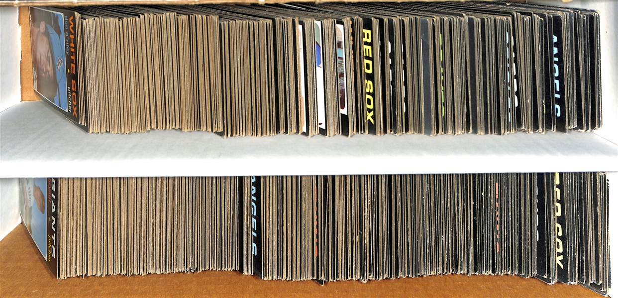 Lot of 800+ Assorted 1971 Topps Baseball Cards