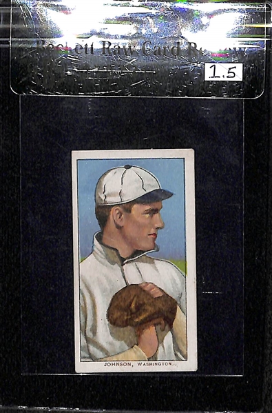 1909-11 T206 Walter Johnson  - Hands at Chest - Piedmont Back - BVG 1.5