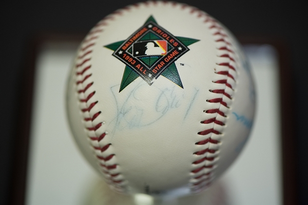 Baseball Legends Signed Baseball w. Yogi Berra