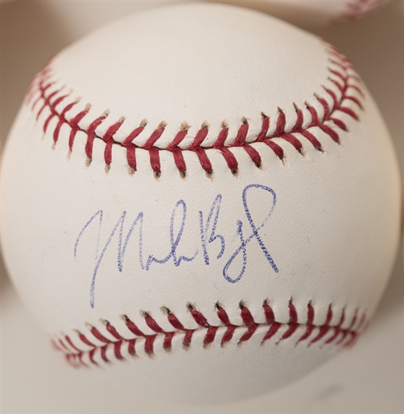 Lot Of 8 Phillies Signed Baseballs w. Bobby Abreu