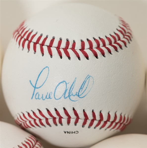Lot Of 5 Yankees Signed Baseballs w. Dave Winfield