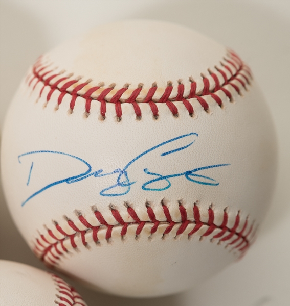 Lot Of 5 Yankees Signed Baseballs w. Dave Winfield
