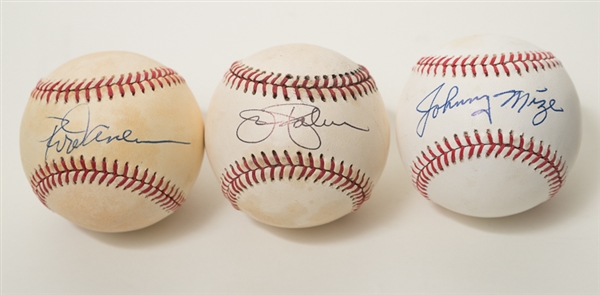 Lot Of 3 Baseball HOFer Signed Baseballs - Carew/Palmer/Mize