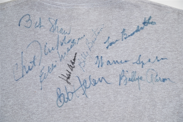 Milwaukee Braves Reunion Signed T-Shirt w. Aaron
