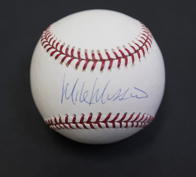 Lot Of 3 Baseball Stars Signed Baseballs w. Sammy Sosa (Mounted Memories)