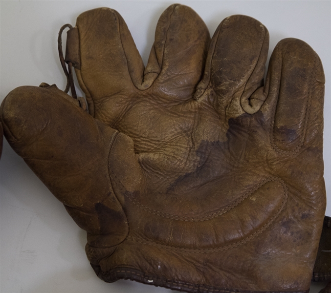 Lot Of 6 Vintage Baseball Gloves w. Jim Finnegan