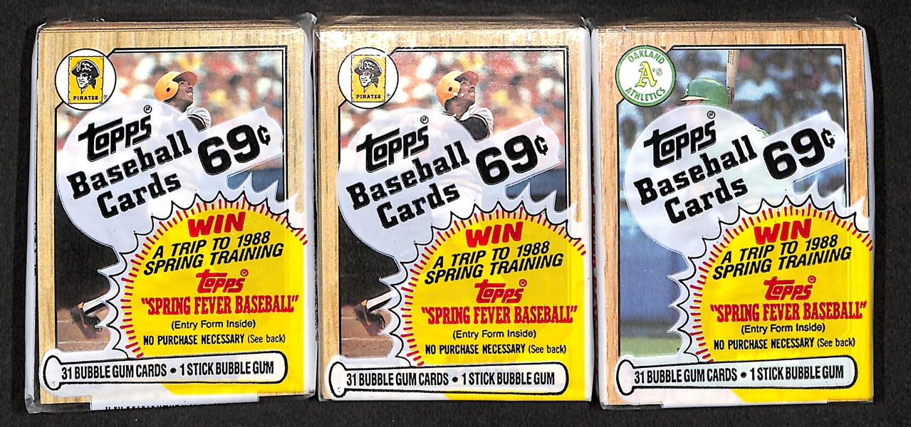 Lot Of 10 Baseball & Football Unopened Cello & Rack Packs