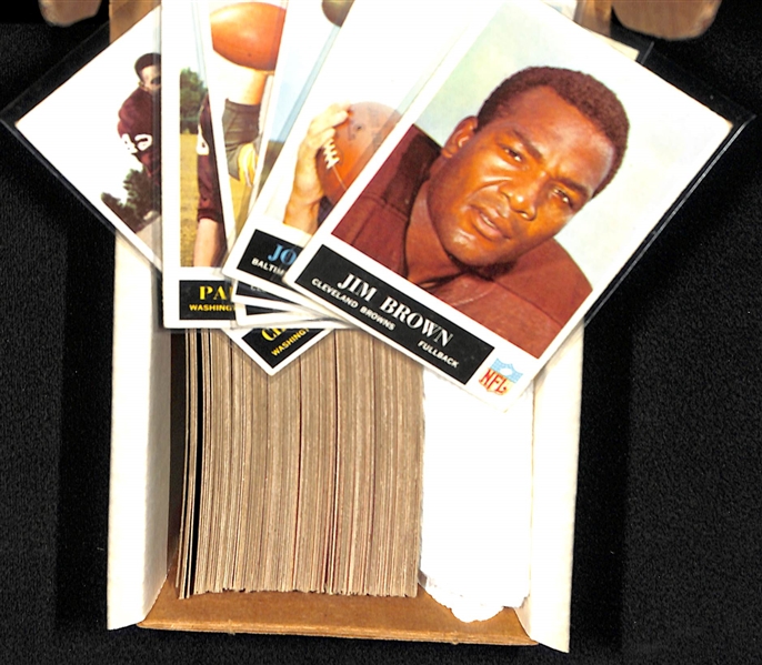 1965 Philadelphia Football Partial Card Set w. Brown