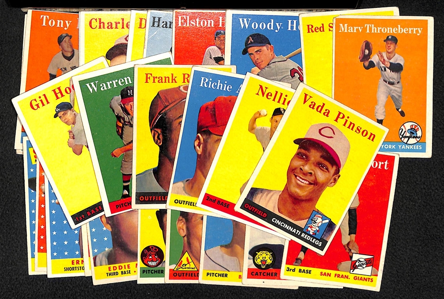 Lot Of 27 1958 Topps Baseball Cards w. Hodges