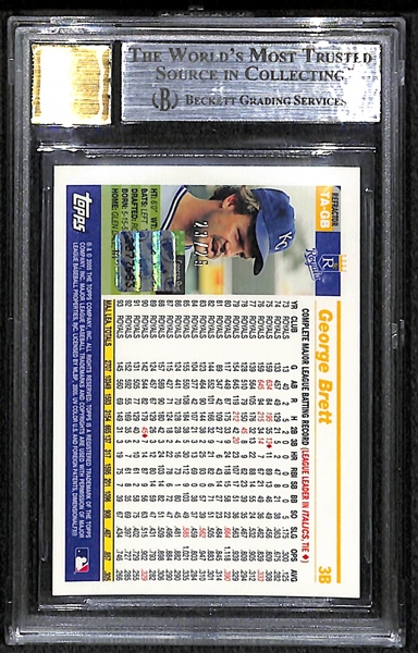 2005 Topps Retired George Brett Auto Refractor Card - BGS 9