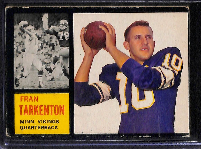 Lot Of 11 1961-1962 Football Cards w. Johnny Unitas