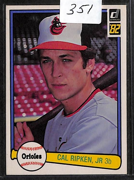 Lot of 12 1982-83 Rookie Cards w. Ripken
