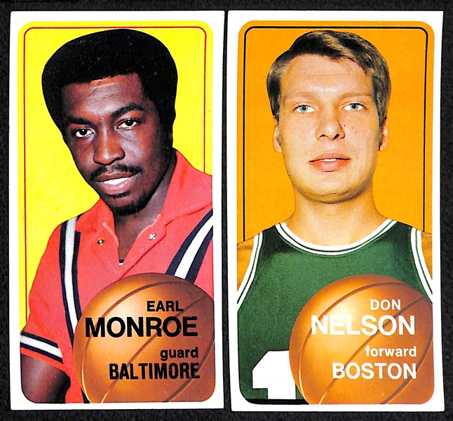 Lot of 400+ Assorted 1970-71 Topps Basketball Cards w. Original Wax Box (Empty)