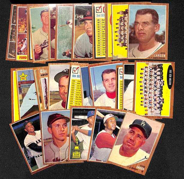 Lot of 33 1962 Topps Baseball Cards w. Willie Mays