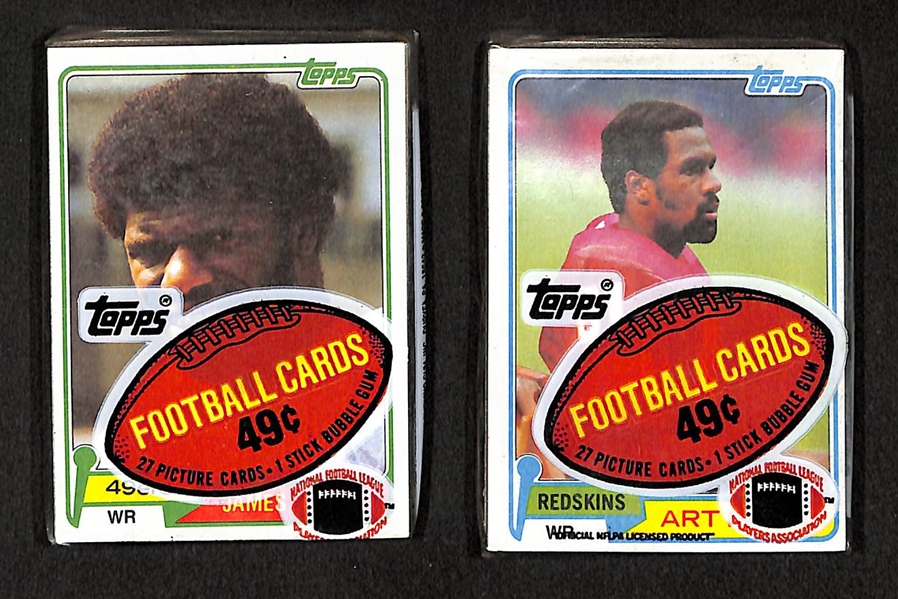 Lot Of 2 1981 Topps Cello Football Packs w. Art Monk