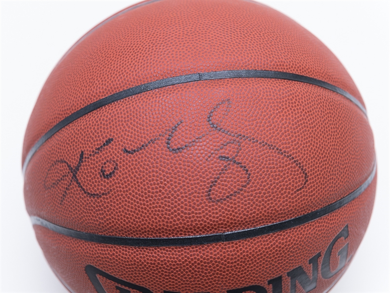 Lot Detail - Kobe Bryant Autographed NBA Finals Jersey