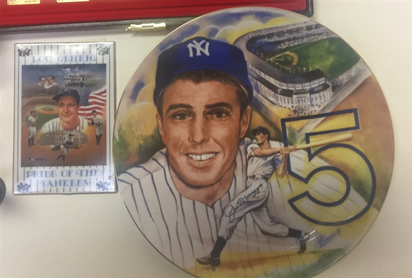 Lot of Baseball Mini Figures, Plates, Bronze Cards, More!