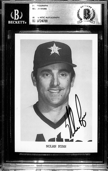 Lot Of 4 Nolan Ryan Signed Index Cards & Photos - Beckett Authentic