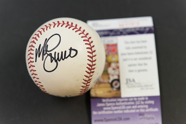 Mike Schmidt Signed 1983 World Series Baseball - JSA