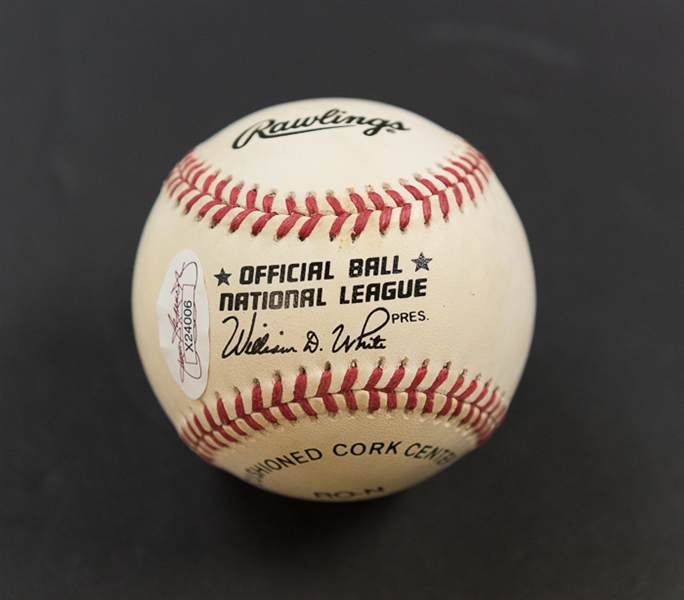 Hank Aaron Signed Official National League Baseball - JSA