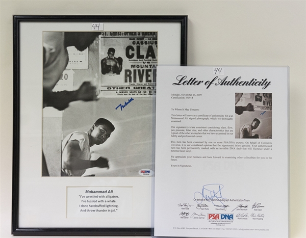 Muhammad Ali Matted/Framed Signed Image (PSA/DNA LOA)