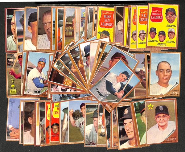 Lot of 95 - 1962 Topps Baseball Cards w. Yogi Berra
