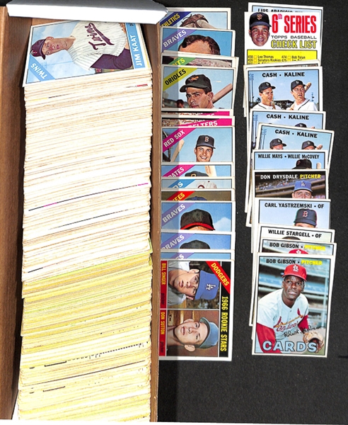 Assorted Lot of 550+ 1966 & 1967 Topps Baseball Cards w. Don Sutton Rookie Card