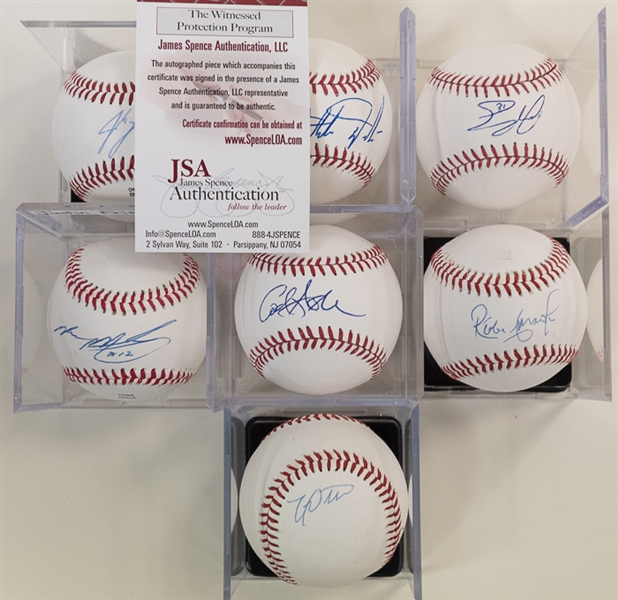 Lot Of 7 Phillies Signed Baseballs w. Daulton & Morandini