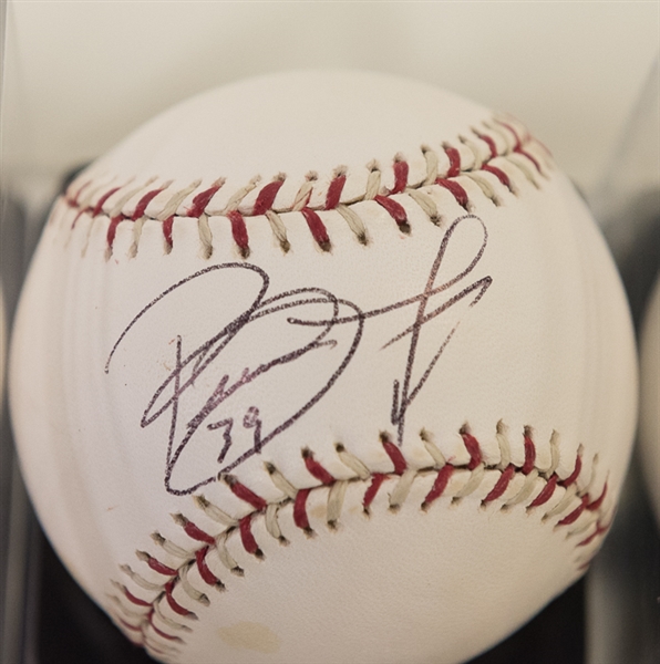 Lot Of 5 Phillies Signed Baseballs w. Myers & Rowand