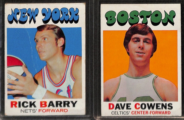 Lot of 200 Basketball 1970's Cards w. Chamberlain & Maravich