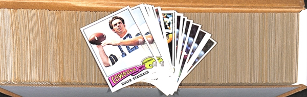 Lot of Approx. 800 Assorted 1975 Topps Football Cards w. Dan Fouts RC