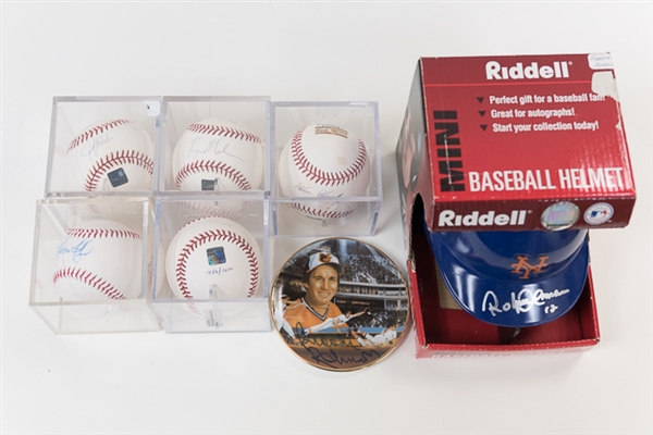 Baseball Signed Memorabilia Lot w. Gossage & Alomar