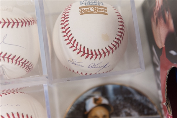 Baseball Signed Memorabilia Lot w. Gossage & Alomar